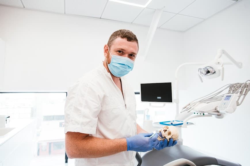 Doctor Ox, קבלת קהל וצוות